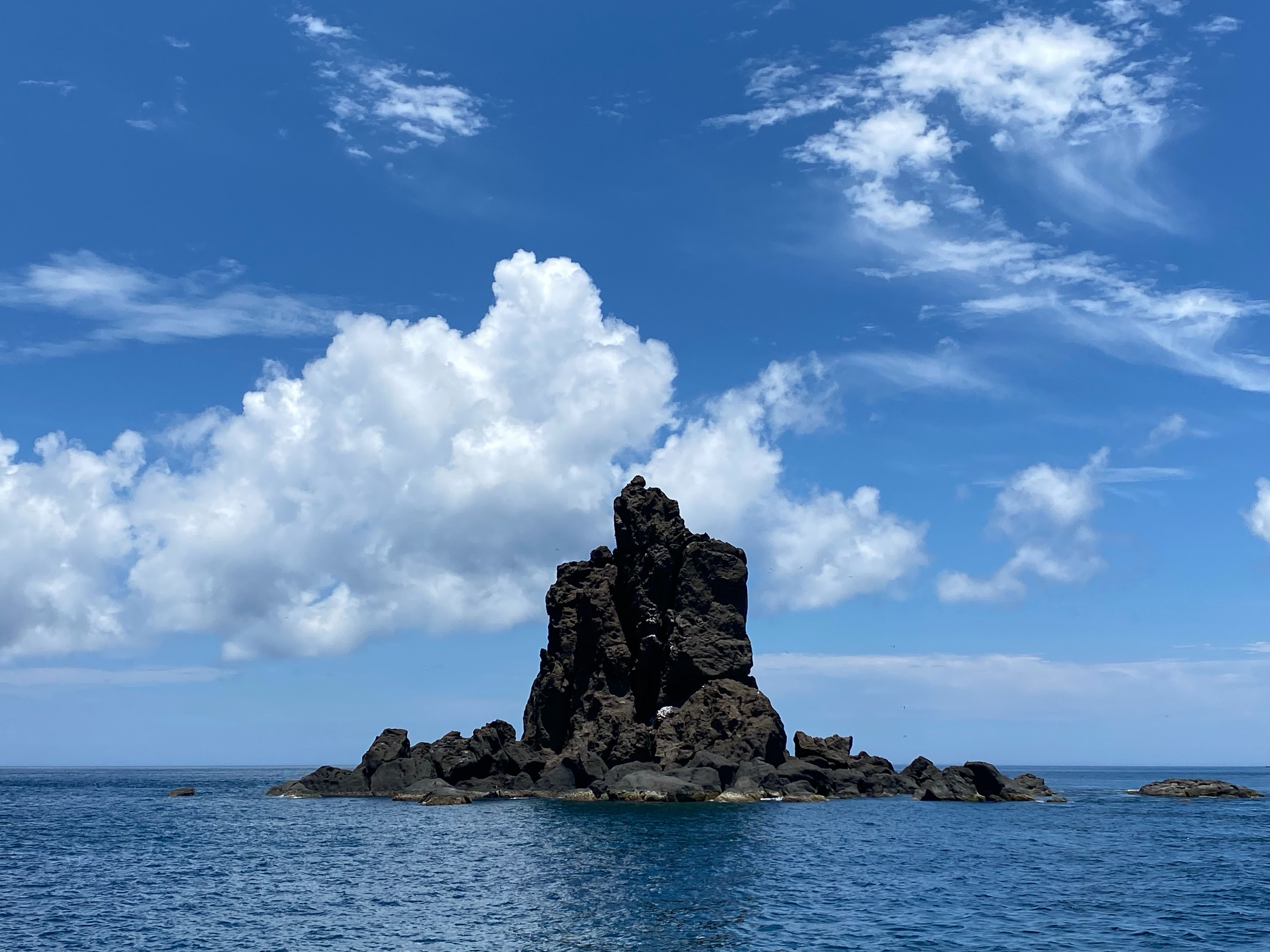 澎湖旅遊-南方四島加七美(含機車)
